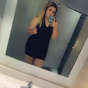 Meet your Posher, Neida